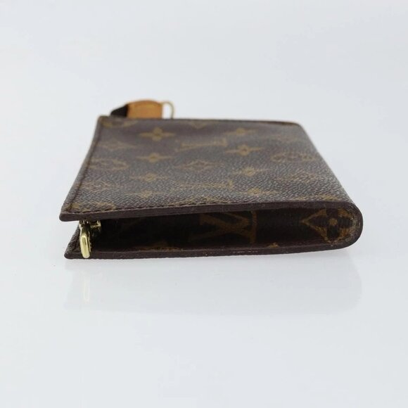 LOUIS VUITTON Monogram Bucket PM Accessory Pouch - Picture 4 of 16